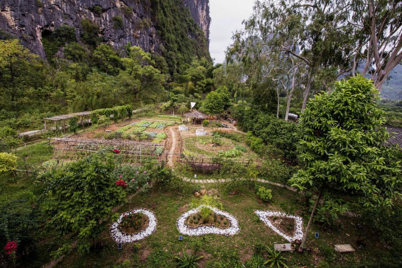 Nirvana Organic Farm Inn Yangshuo Bagian luar foto